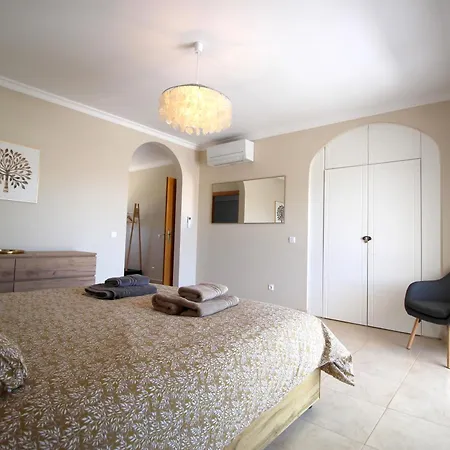 فيلة Casa Maria *